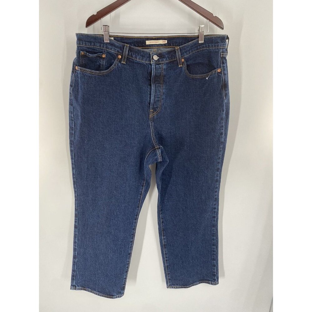 Levi’s Jeans Women’s 18W Blue Denim Wedgie Fit Button Fly Straight High Rise